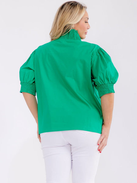 Puff sleeves in green