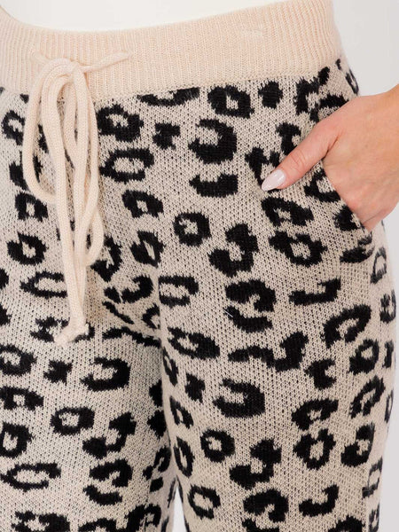 Oatmeal comfy leopards