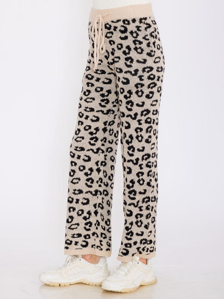 Oatmeal comfy leopards