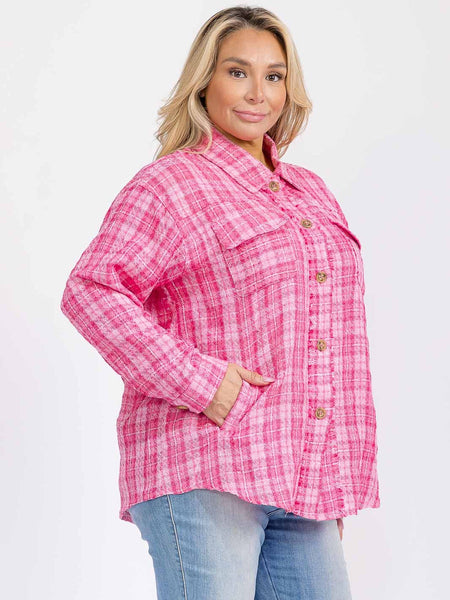 Tweed in perfect pink shacket